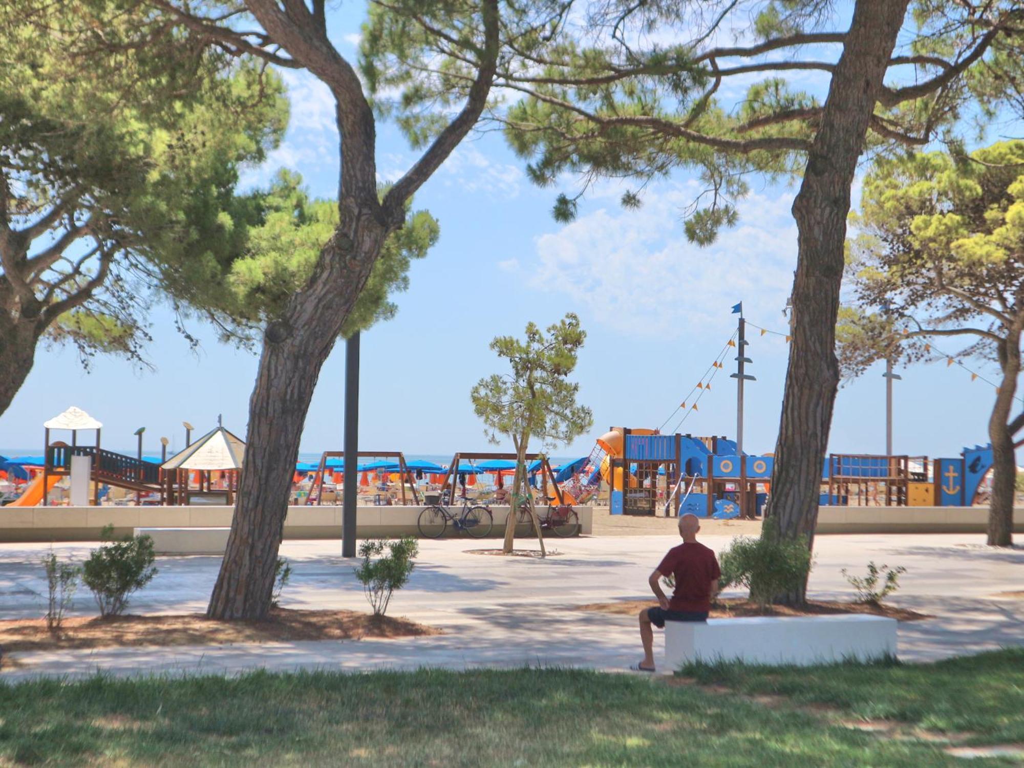 Alideco Apartment Lignano Sabbiadoro Ngoại thất bức ảnh