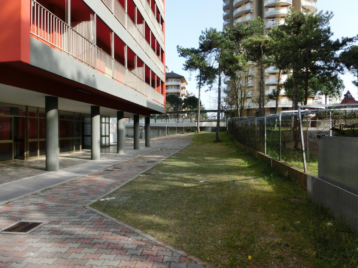 Alideco Apartment Lignano Sabbiadoro Ngoại thất bức ảnh